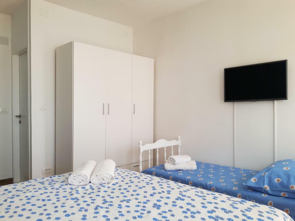 Tajc Rooms Spalato Esterno foto